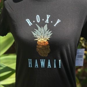 🌴NWT Roxy Hawaii Golden Pineapple Shirt🌴